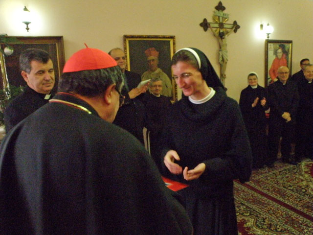Kardinal Puljić podijelio priznanja