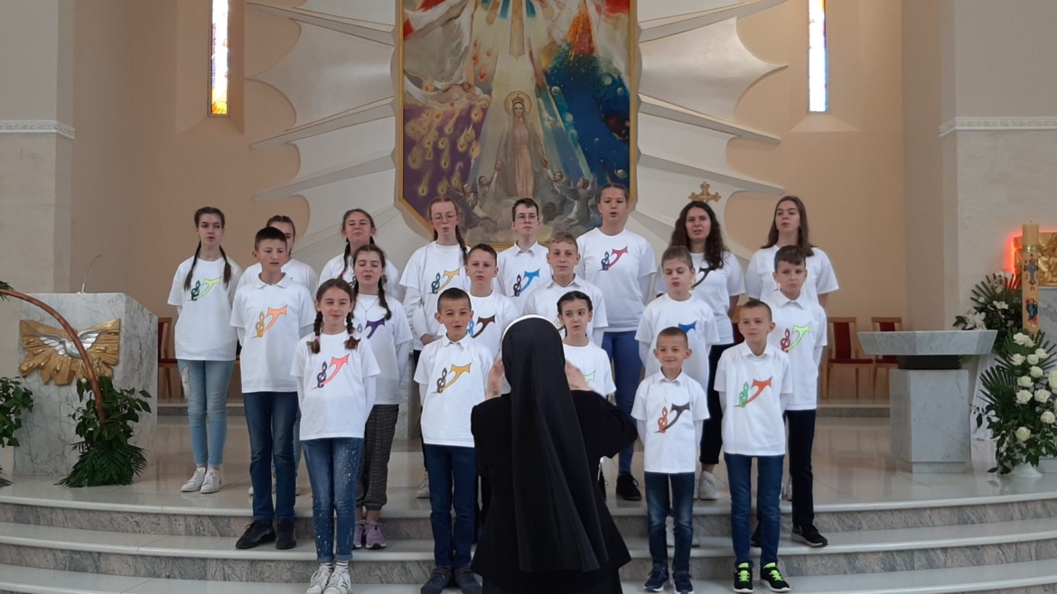 Zlatna harfa – susret dječjih zborova u Novom Travniku
