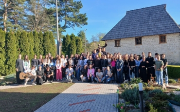 Susret mladih u Livnu uoči Nedjelje Dobrog Pastira